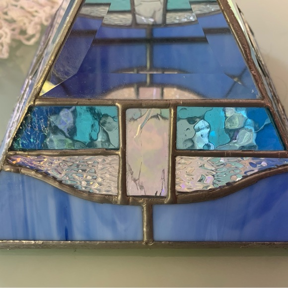 Vintage Blue Glass Pyramid Mirrored 7.25” X 6” - Picture 7 of 8